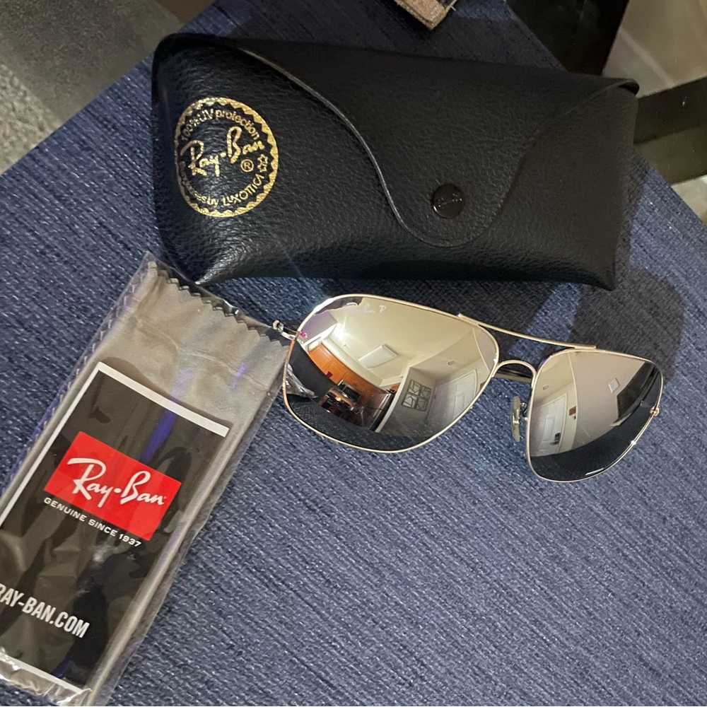 Ray-Ban Polarized Silver Mirror Chromance Sunglasses